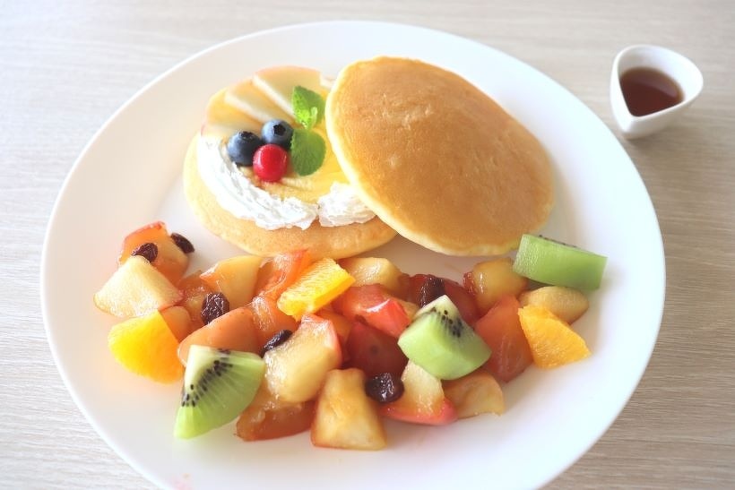 メニュー（リンゴのパンケーキ）